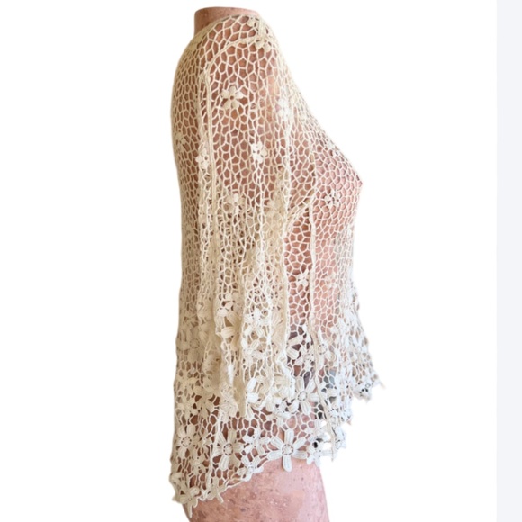 Crochet Sheer Floral Lace Off White Top - Picture 3 of 7